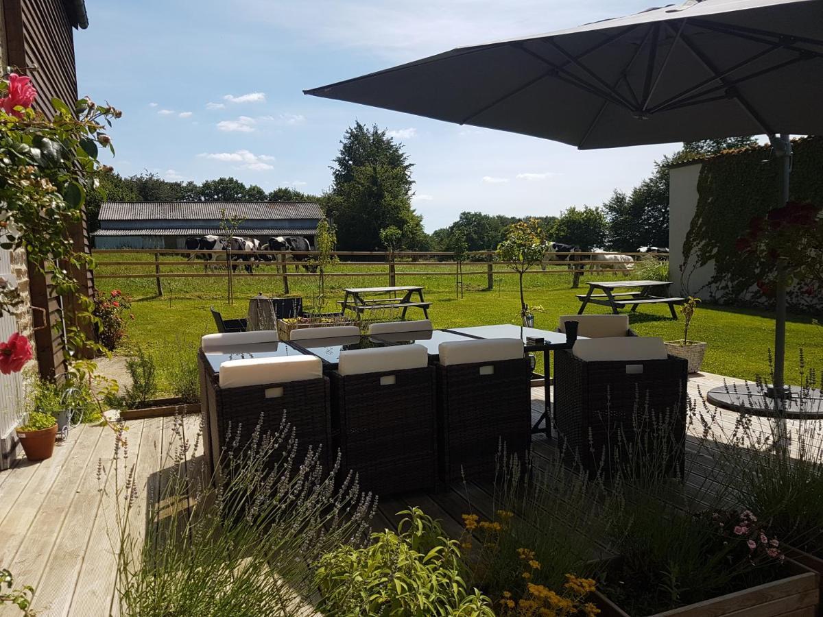 La Bastide Du Bonheur Chambres Et Tables D'Hotes Ger  Exterior photo
